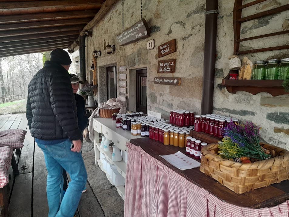 Lake Como Biking and Tasting Tour