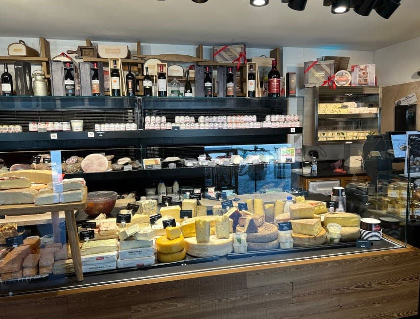 Cheese Shop in Varenna - Bike It! Bellagio