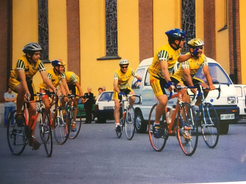 Cyclists in Rome - Bike It Bellagio Cyclists in Rome - Bike It Bellagio