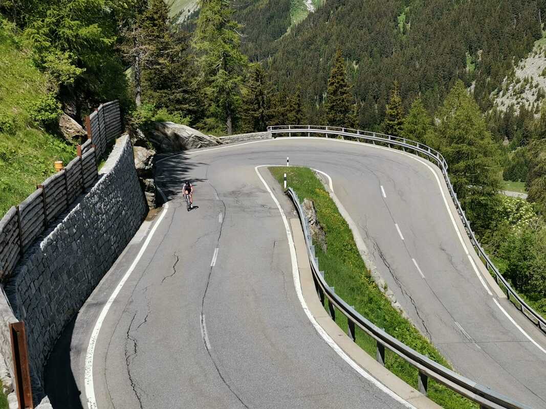 Lake Como to Livigno Cycling - Bike It Bellagio Lake Como to Livigno Cycling - Bike It Bellagio