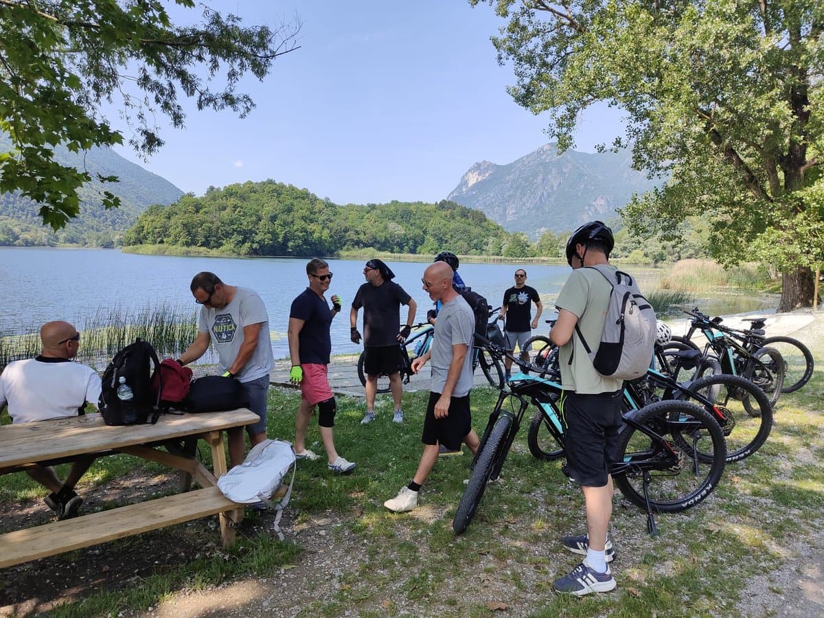 Pedalata a Porlezza 1 Pedalata a Porlezza 1